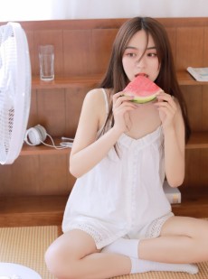 长发美女清凉一夏小清新照片