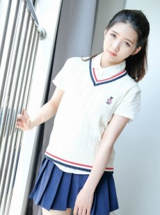 校园萝莉美女短裙制服诱惑翘臀性感写真图片