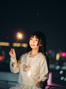 夜中仙女校园制服梦幻唯美养眼清纯女神写真