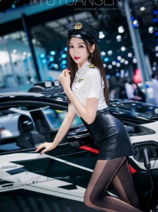 美女车模黑丝制服性感火辣私拍