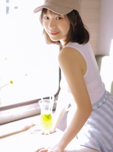 元气美女活力满满小清新图片