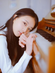 咖啡馆遇见她