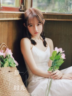 小妖精美女丁字裤非主流火辣美女爆乳性感写真