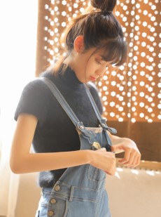 元气少女俏皮丸子头女生图片