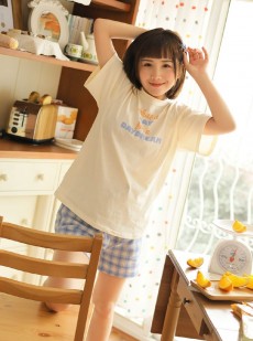 漂亮小姐姐清秀可人美女套图