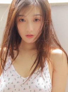 泳衣美女丰乳童颜妩媚撩人性感写真