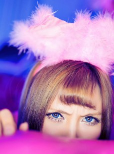 粉红兔女郎性感写真