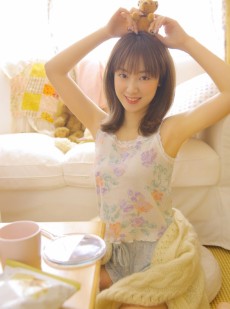 邻家女友清纯稚嫩可爱女生照片