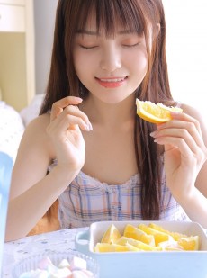 邻家女孩明眸皓齿养眼唯美图片