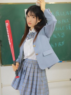 清新靓丽的美女校花学生制服校园写真图片
