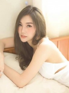 av40岁以上美熟妇情趣连体衣性感姿势图